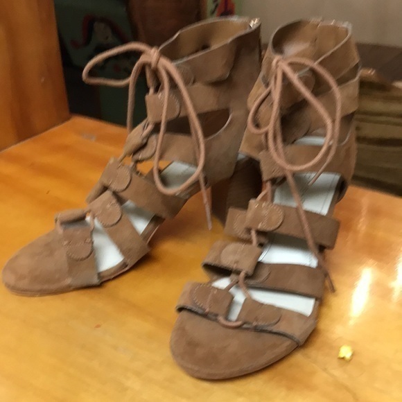 Marc Fischer brown suede tie arch zipper heel back size 6 1/2 inch heel. - Picture 2 of 11